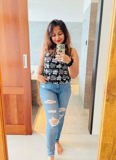 Surat Escorts Service - puta in Surat Photo 1 of 6