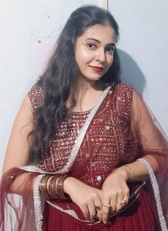 Surat Vip Escort Service 24*7 - escort in Surat Photo 1 of 3