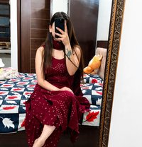 Surat Vip High Profile Call Girl - puta in Surat