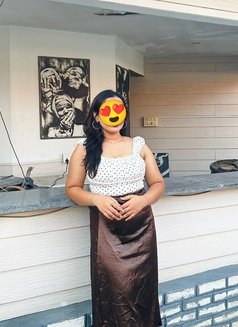 Surbhi hand cash service - escort in Kathmandu Photo 2 of 2