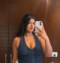Surbhi Goyal - escort in Kochi
