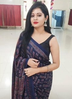 Surbhi - escort in Chennai Photo 1 of 1