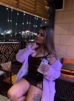 Surbhi - Transsexual escort in Chandigarh Photo 26 of 30