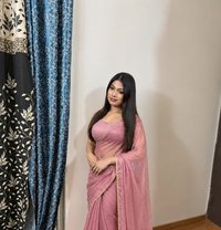 Surbhi - Transsexual escort in Noida