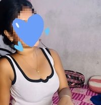 Surbhi ( Real Meet and Cam show) - escort in Hyderabad Photo 4 of 4