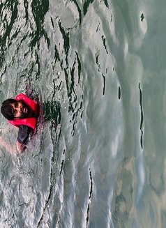 Suresh Suri - Male escort in Bangalore Photo 2 of 2