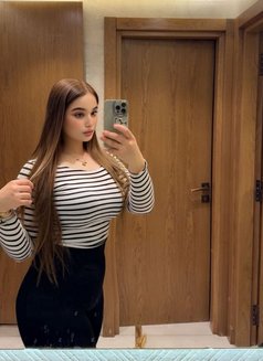Surii Outcall, Incall - escort in Khobar Photo 1 of 5