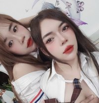 Surij and Lin full services - puta in Singapore