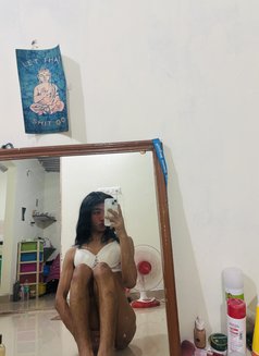 surmapriya - Transsexual escort in Bangalore Photo 2 of 11