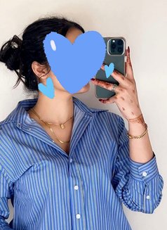 Suruchi Independent sexy (cam&meet)🫦 - escort in Chennai Photo 1 of 3