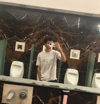 Surya - Acompañantes masculino in Chandigarh