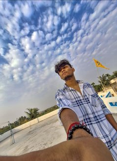 Surya Pakhira - Male escort in Kolkata Photo 3 of 3