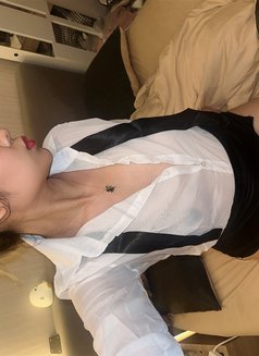 Susan - escort in Bangkok Photo 6 of 7