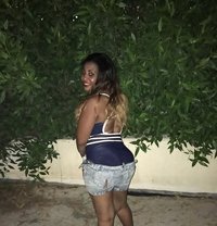 Susan - escort in Erbil
