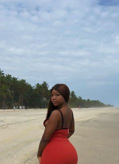 Susan - escort in Ajmān Photo 2 of 4