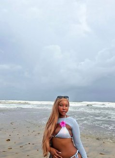 Susan - escort in Ajmān Photo 3 of 4