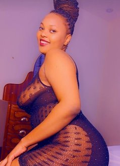 Susan - puta in Dammam Photo 2 of 2