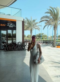 Susan Sexiest Squirter, Deepthroat & GFE - escort in Abu Dhabi Photo 7 of 9