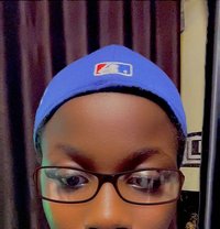 Susan - escort in Al Ain