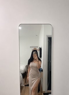 Susan Young Girl - escort in Johor Bahru Photo 3 of 5