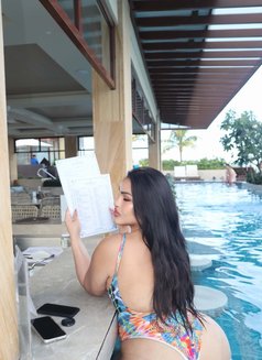 Susana - escort in Manila Photo 14 of 14
