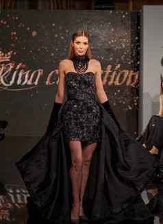 Susanna - puta in Hong Kong Photo 8 of 9