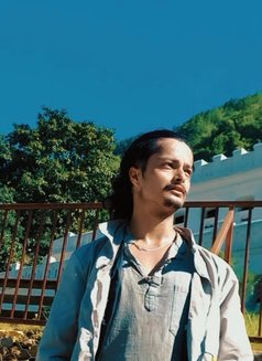 Sushan Nyaupane - Acompañantes masculino in Kathmandu Photo 3 of 5