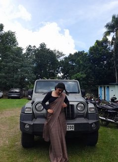 Sushi - escort in Kochi Photo 1 of 3