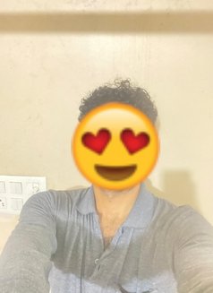 Sushil - Acompañantes masculino in New Delhi Photo 1 of 1