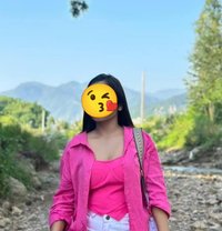 One and only hand cash service - escort in Kathmandu