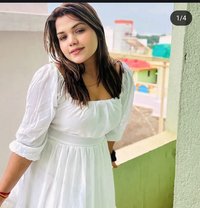 Sushma indipendent cam show and realmeet - puta in Pune Photo 1 of 3