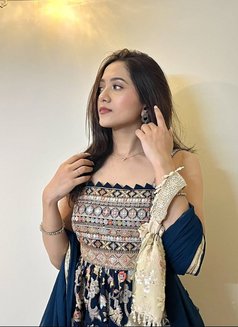 Sushma Indipendent Cam Show and Realmeet - escort in Kolkata Photo 1 of 4