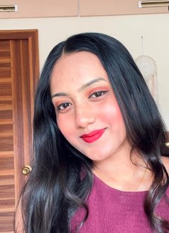 Sushma - escort in Kathmandu Photo 2 of 3