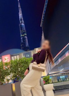 Sushmita From India - puta in Dubai Photo 12 of 12