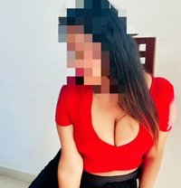 Susi - The Curves You Desire - escort in Colombo