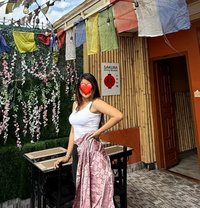 Susmita - puta in Kathmandu