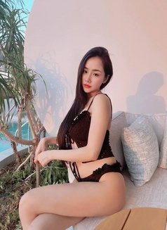 Susu Best Service - escort in Singapore Photo 6 of 7