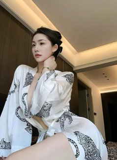 Susu Best Service - escort in Singapore Photo 2 of 7