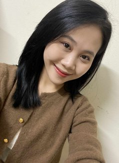 Susu - escort in Doha Photo 2 of 3