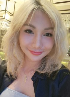 Susy moonlight - escort in Phuket Photo 16 of 22