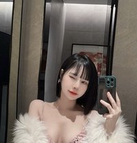 Suti - escort in Singapore