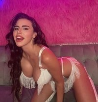 Suttin - escort in Amsterdam