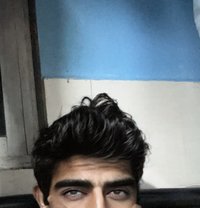 Suvmi - Acompañantes masculino in Mumbai