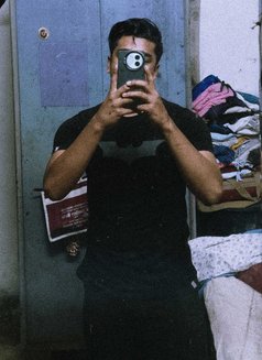 Suvvv - Male escort in Kolkata Photo 3 of 4