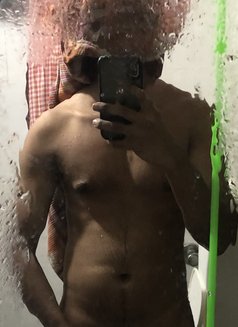 Suyash - Acompañantes masculino in Mumbai Photo 3 of 3