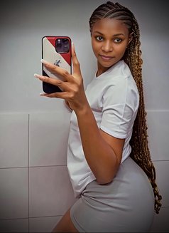 Suzain Prossy - escort in Chandigarh Photo 3 of 3