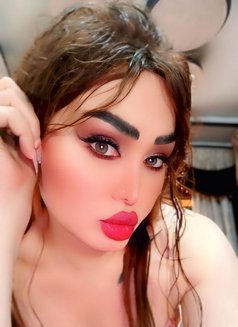 Suzan - Transsexual escort in Damascus Photo 1 of 1