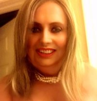 Suzee Dupree - Transsexual escort in Berlin