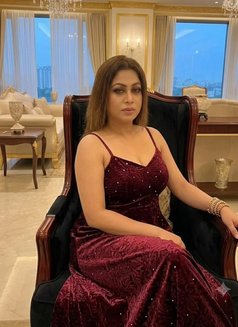 Suzi Darling here for Fun - Acompañantes transexual in Kolkata Photo 24 of 27