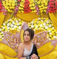 Suzi Darling here for Fun - Transsexual escort in Kolkata